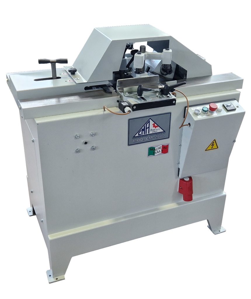 Sleuvenfreesmachine CM2000